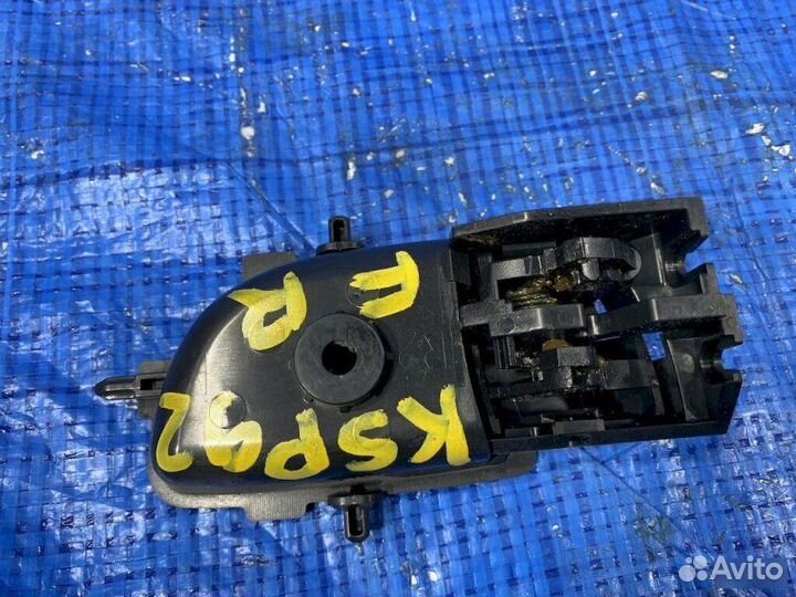 Ручка двери внутренняя передняя правая Toyota