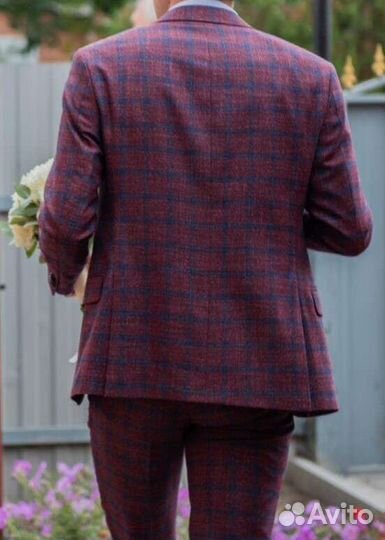 Костюм мужской