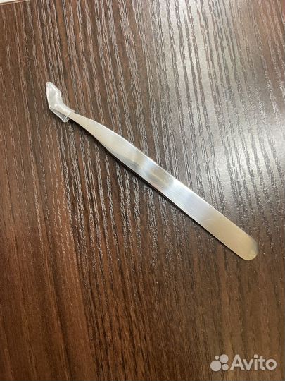 Пинцет для наращивания ресниц