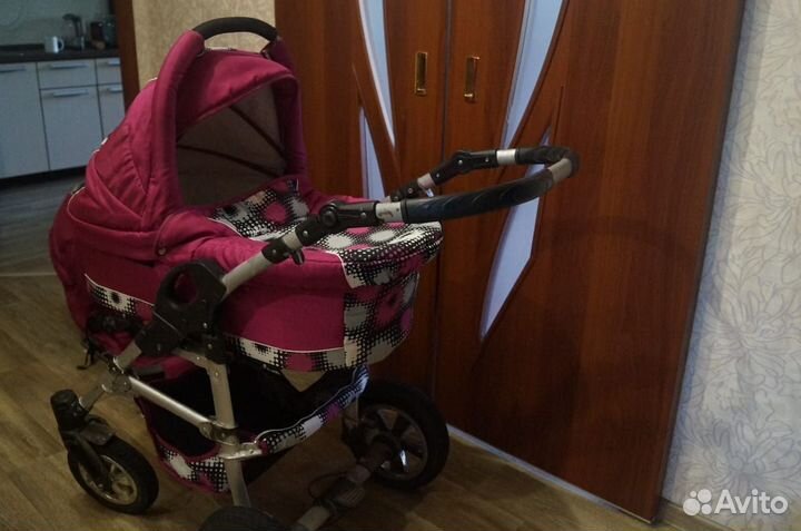 Продам детскую коляску