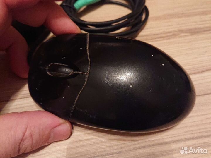 Компьютерная мышь 2 кн+колесо Logitech ps/2