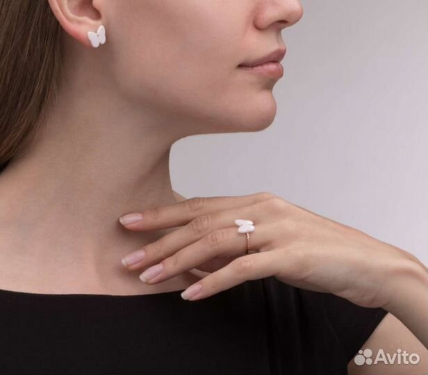 Комплект из серебра