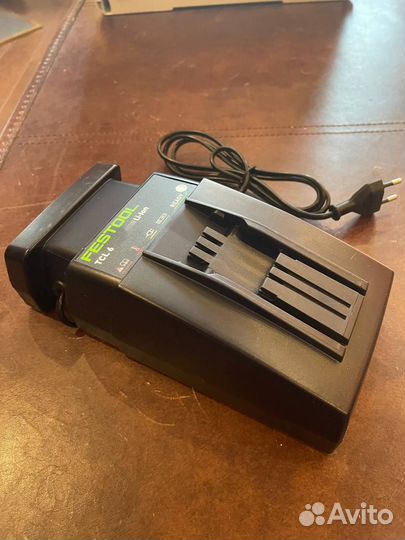 Быстрозарядное устройство Festool TCL 6