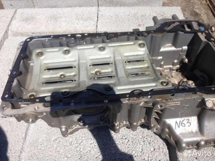 Поддон на двигатель N 63 B 44