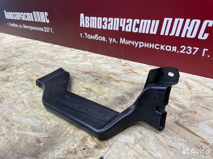 Воздуховод салона правый LADA X-Ray