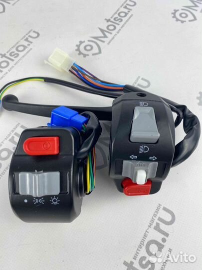 Переключатели руля чёрные в сборе с одним рычагом