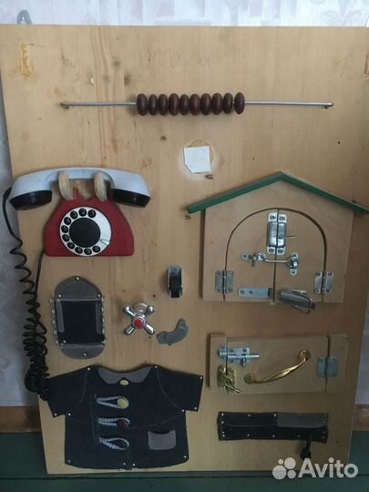 Развивающая доска -бизиборд