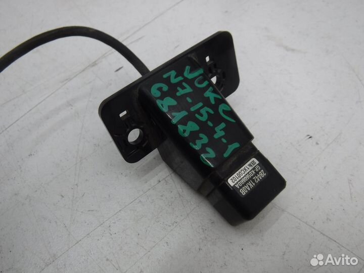 Камера задняя Nissan Juke 2011