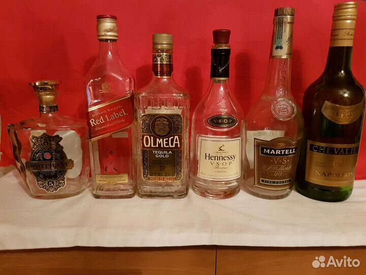 Бутылки с коробками, без,от виски, коньяка и т.п