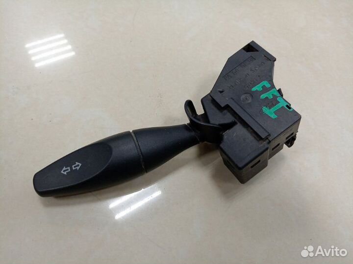 Подрулевой переключатель поворотов Ford Focus DAW