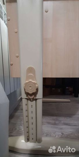 Стол письменный для ребёнка