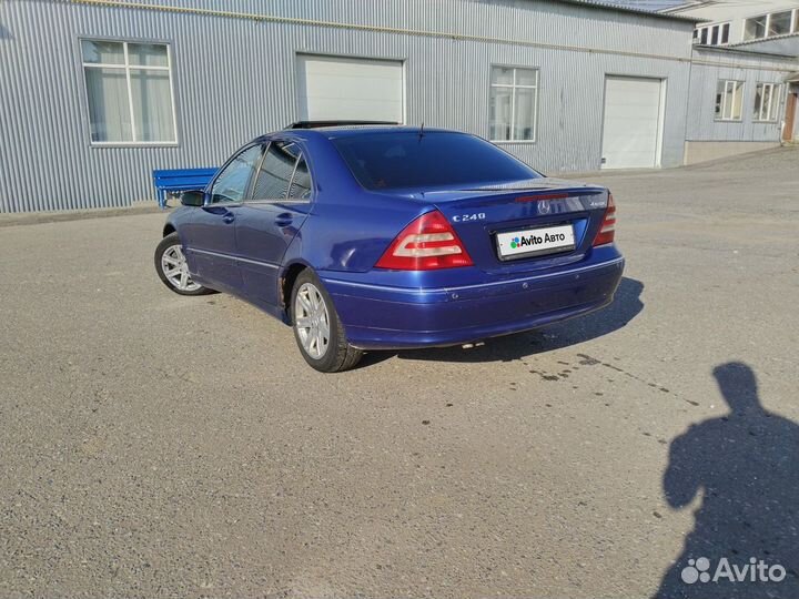 Mercedes-Benz C-класс 2.6 AT, 2004, 381 000 км