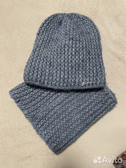 Зимняя шапка и снуд женские варежки теплые