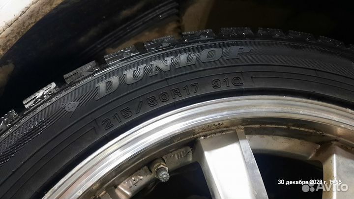 Dunlop Winter Maxx WM02 215/50 R17 91Q