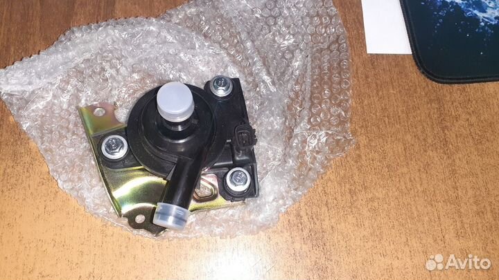 Тойота Приус 20 помпа инвертора (новая)