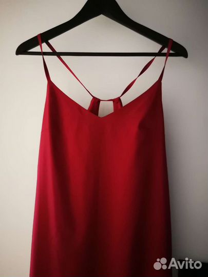 Красное платье комбинация