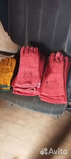 Краги-перчатки сварочные спилковые.Новые