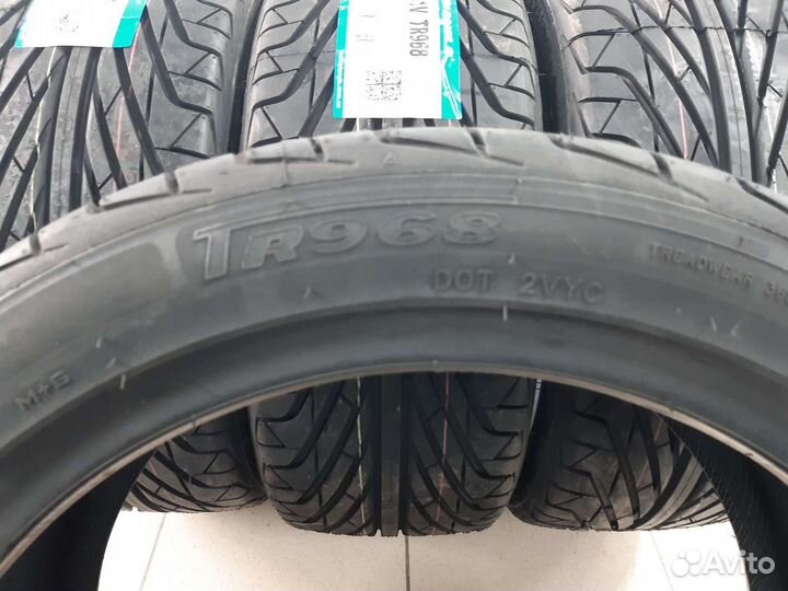 Triangle TR968 245/35 R19