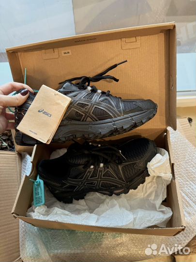 Кроссовки женские asics 38.5 39