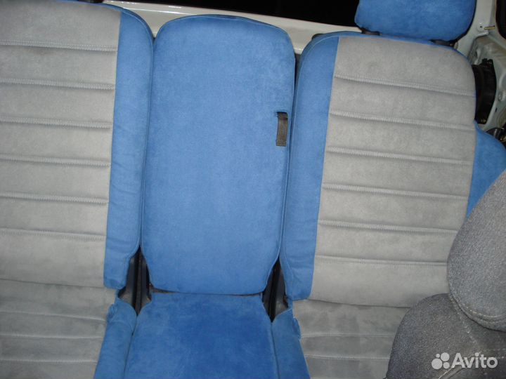 Сиденье заднее Toyota Funcargo