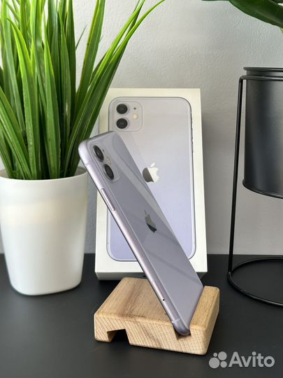 iPhone 11, 64 ГБ