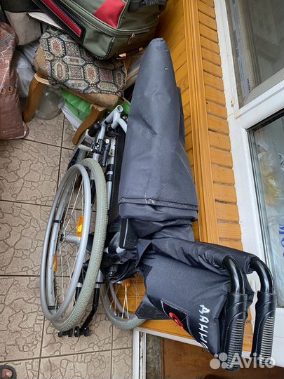 Инвалидная коляска