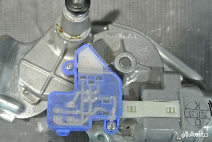 Моторчик стеклоочистителя - Mitsubishi Outlander 2