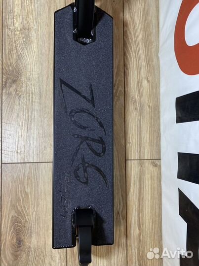 Самокат трюковой