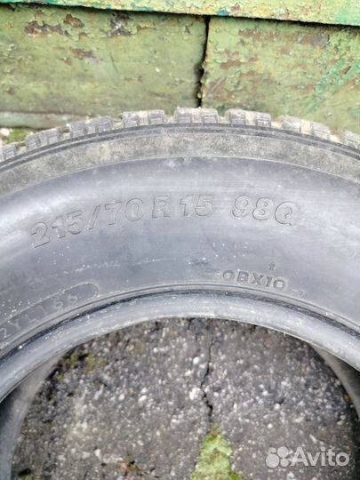 Зимние шины Toyo Observe X-10 215/70R15 1 шт