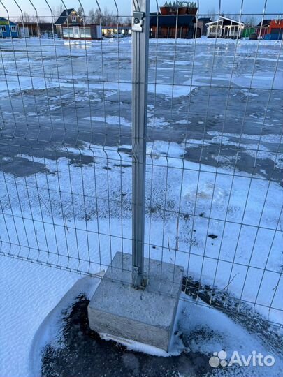 Фундамент под знак Ф2-4, блок под забор