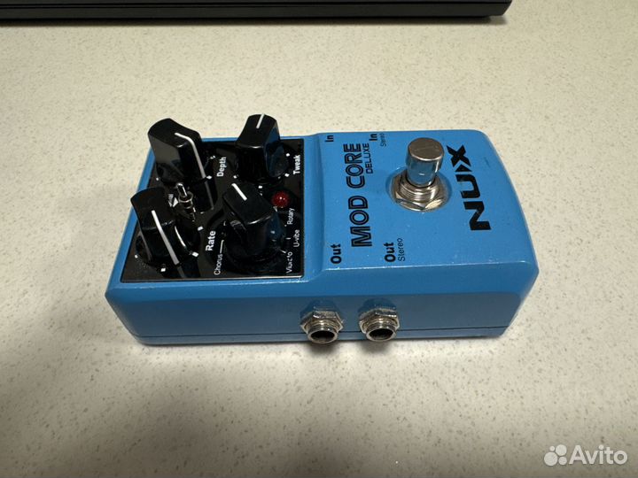 Гитарная педаль NUX MOD core