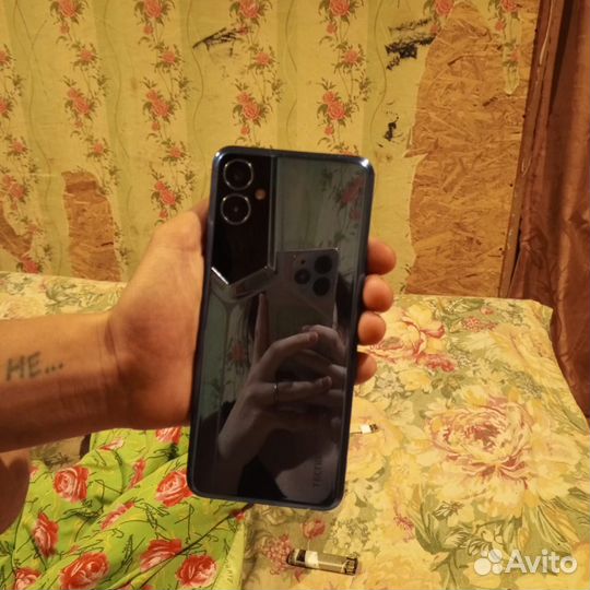 TECNO Pova Neo 2, 4/64 ГБ