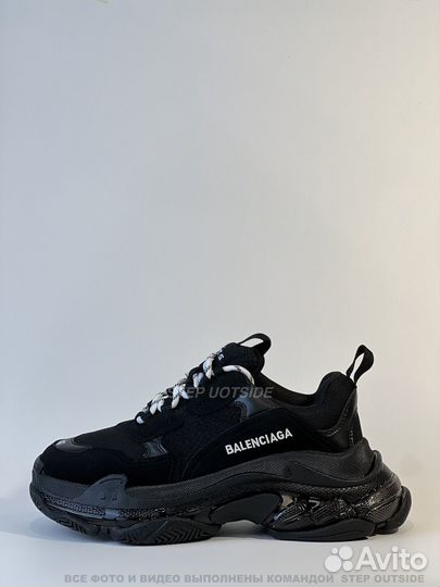 Balenciaga Triple S Black