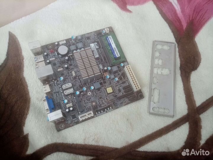 Материнская плата Bay Trail Soc: v1. 2