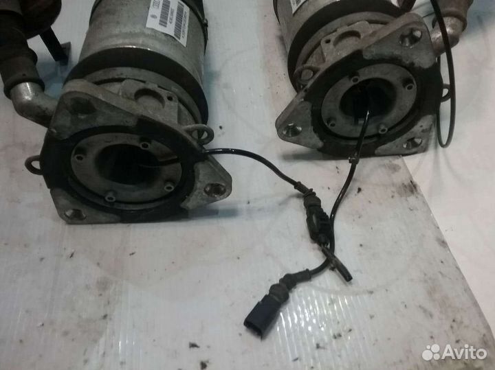 Audi A8 D3 Пневмастоика задния 4е0616001е