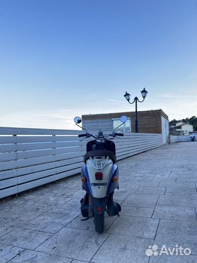 Yamaha Vino 2T с контейнера