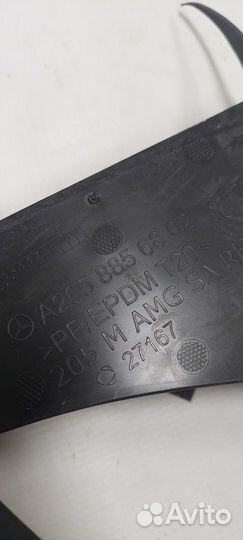 Накладка переднего бампера правая Mercedes-Benz