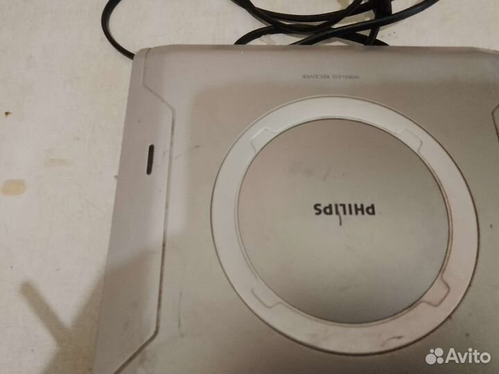 Роутер в наличии 3 штуки. Цена за один