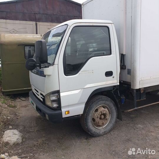 Isuzu Elf, 2004