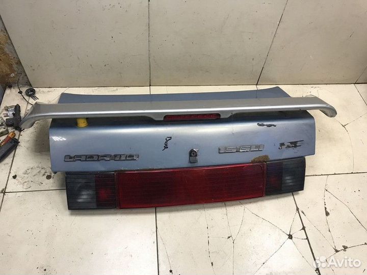 Крышка багажника LADA 2110