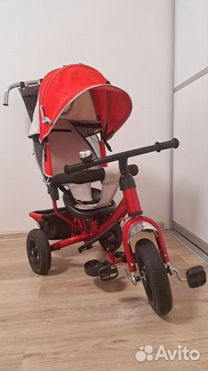 Трехколесный велосипед с родительской ручкой