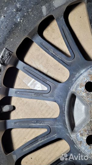 Запасное колесо полноразмерное