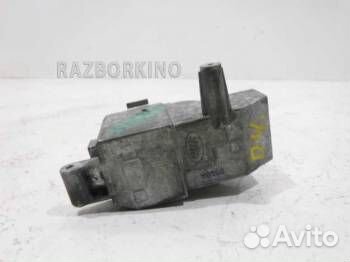 Замок рулевой колонки LR014099