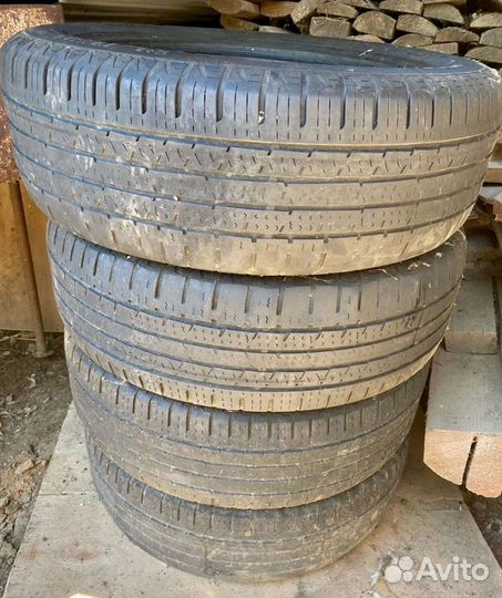 Continental Conti4x4Contact 215/65 R16