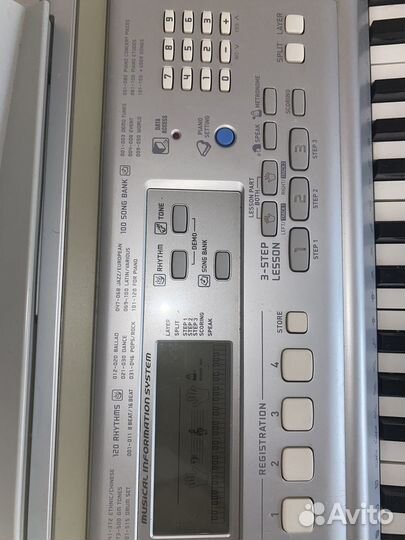 Синтезатор casio