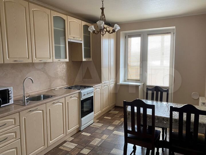 1-к. квартира, 48 м², 3/15 эт.