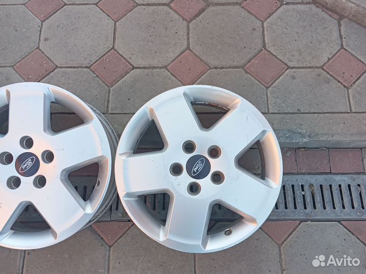 Диски литые Ford r 15 5x108