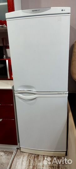Холодильник LG