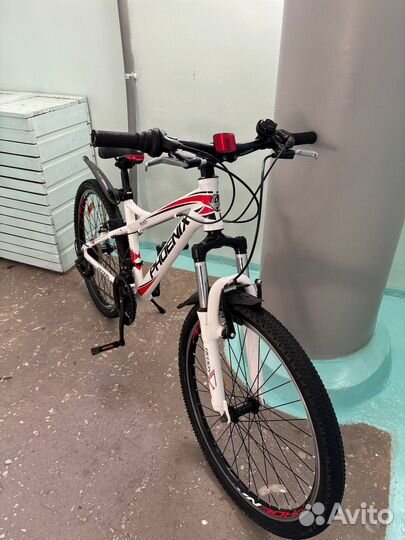 Велосипед алюминевый 24