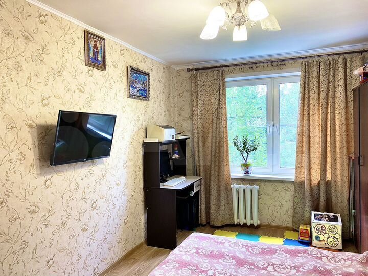 1-к. квартира, 32 м², 4/5 эт.